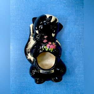 Vintage "De-Stinker" Ceramic Skunk Bathroom Match Holder